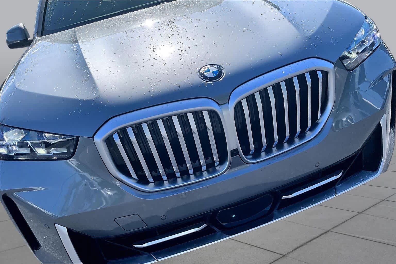Used 2025 BMW X5 sDrive40i w/ Premium Package RWD image 30