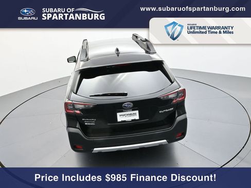 Used 2023 Subaru Outback Limited image 22