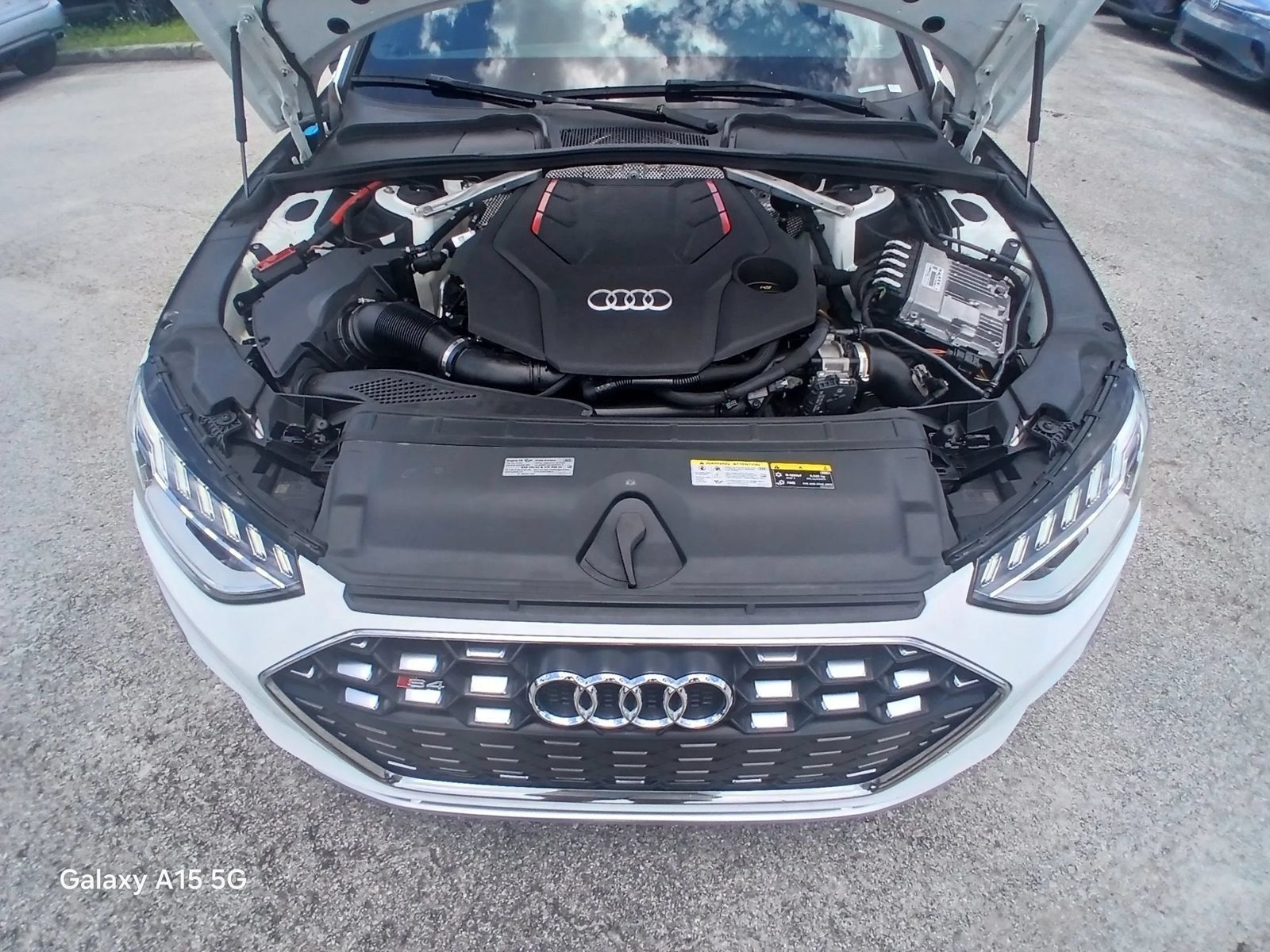 Used 2023 Audi S4 Premium Plus w/ Premium Plus Package AWD/4WD image 23