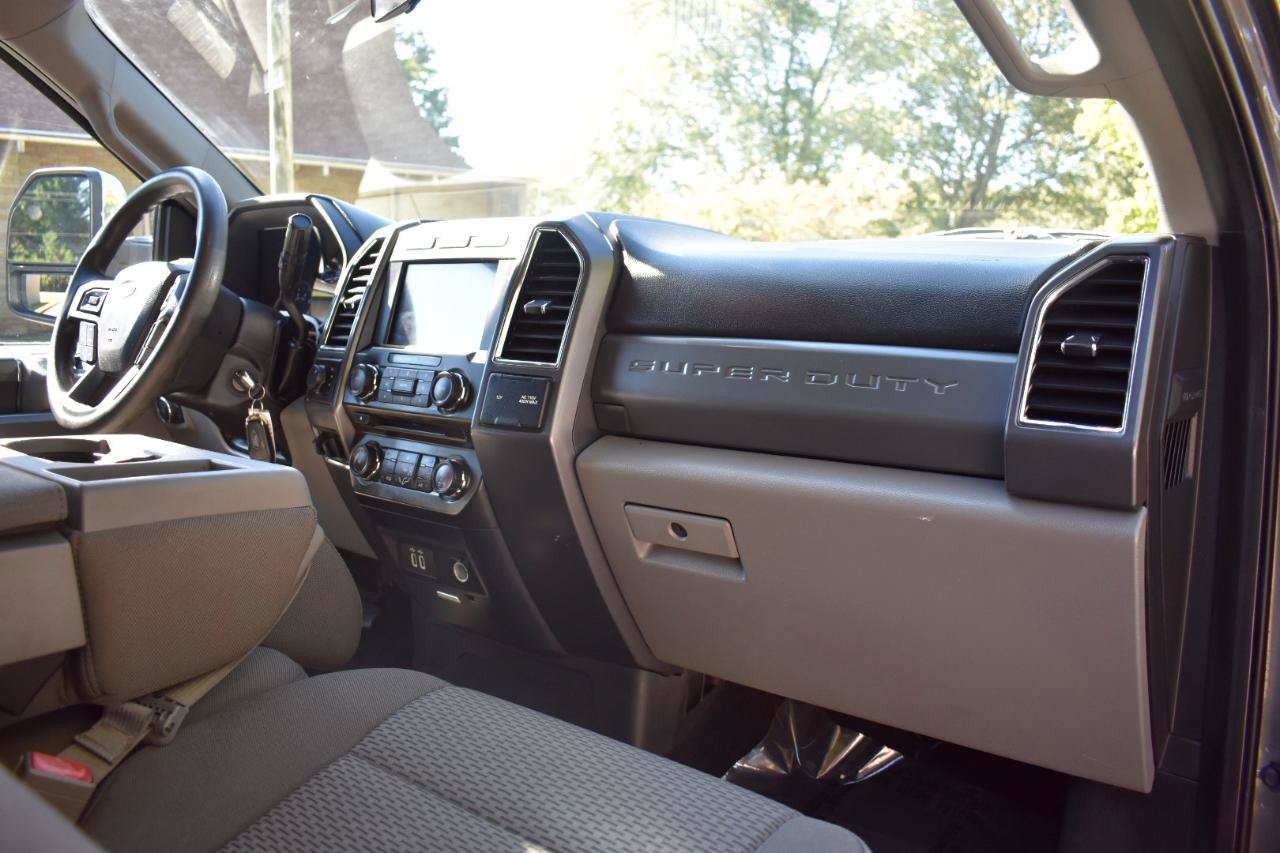 Used 2018 Ford F250 XLT w/ XLT Premium Package AWD/4WD image 22
