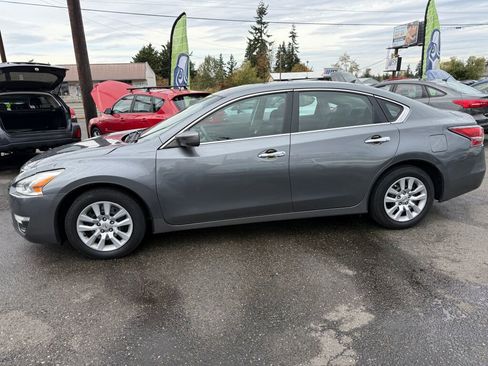 Used 2014 Nissan Altima 2.5 image 4