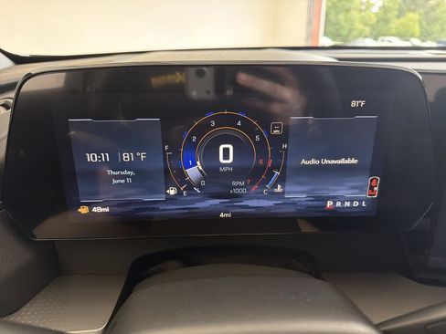 New 2026 Chevrolet Traverse LT w/ Driver Confidence Package FWD image 11