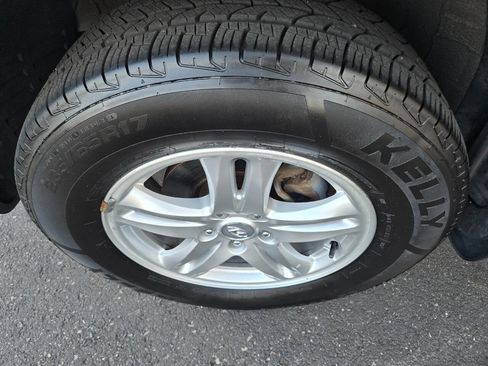 Used 2012 Hyundai Santa Fe GLS AWD/4WD image 24