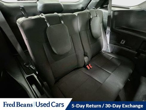 Used 2020 Ford Explorer XLT AWD/4WD image 31