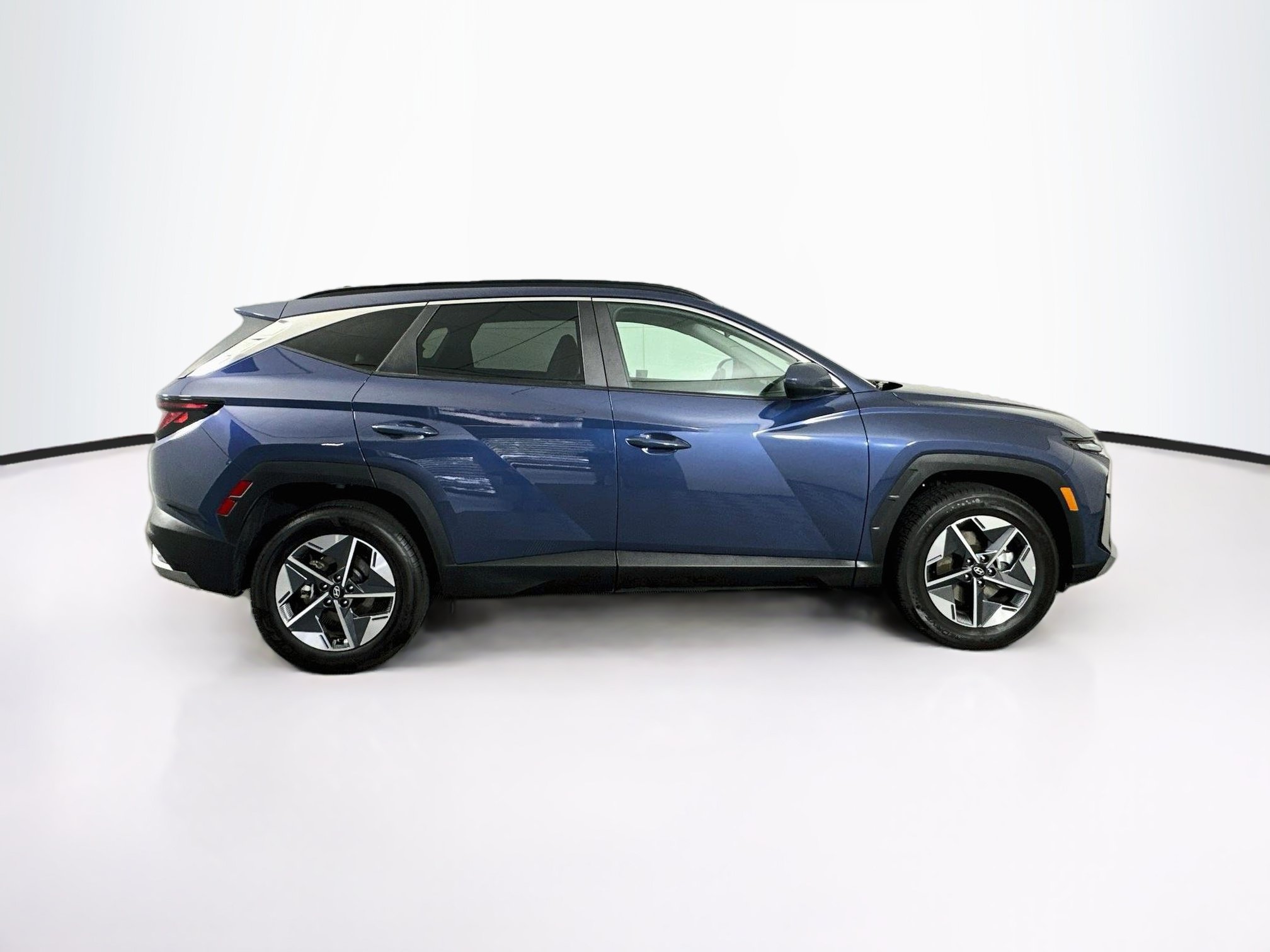 Used 2025 Hyundai Tucson SEL AWD/4WD image 10