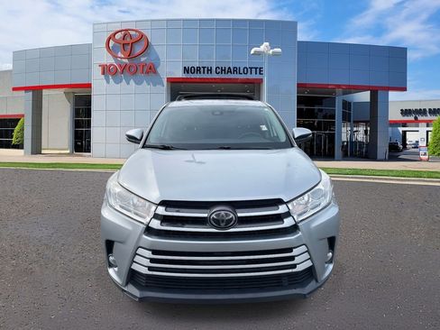 Used 2018 Toyota Highlander Plus image 3