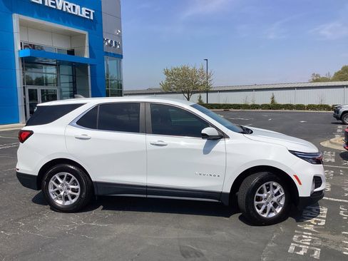 Used 2023 Chevrolet Equinox LT image 5