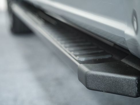 Certified 2023 Ford F150 Lariat w/ Equipment Group 502A High image 23