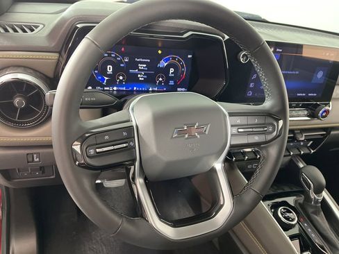 Certified 2024 Chevrolet Colorado ZR2 w/ Technology Package image 32