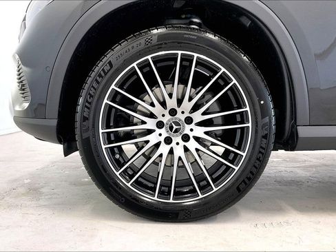 New 2026 Mercedes-Benz GLC 300 image 11