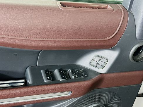 Used 2024 Ford Expedition Max Limited image 15