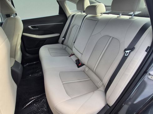 Certified 2025 Hyundai Sonata SEL FWD image 16