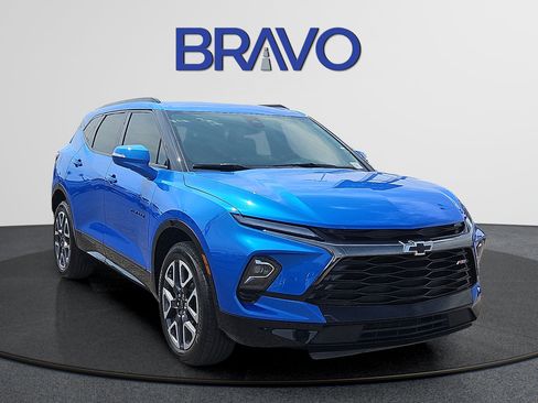 Used 2025 Chevrolet Blazer RS FWD image 6