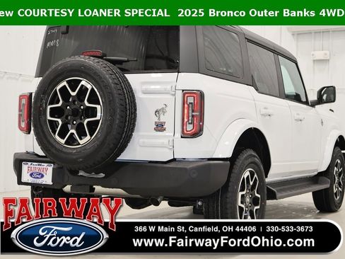New 2025 Ford Bronco Outer Banks image 8