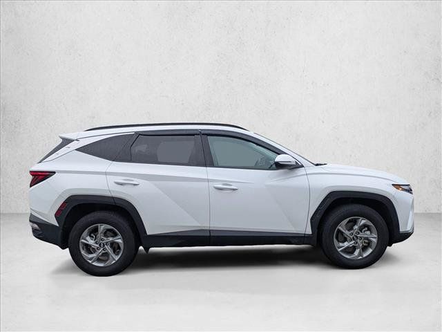Used 2023 Hyundai Tucson SEL AWD/4WD image 4