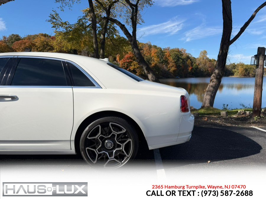 Used 2013 Rolls-Royce Ghost RWD image 20