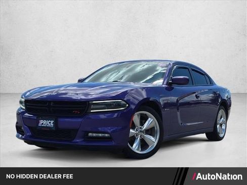 Used 2016 Dodge Charger R/T RWD image 1