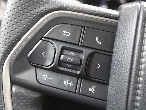 Used 2025 Toyota 4Runner TRD Sport AWD/4WD image 29