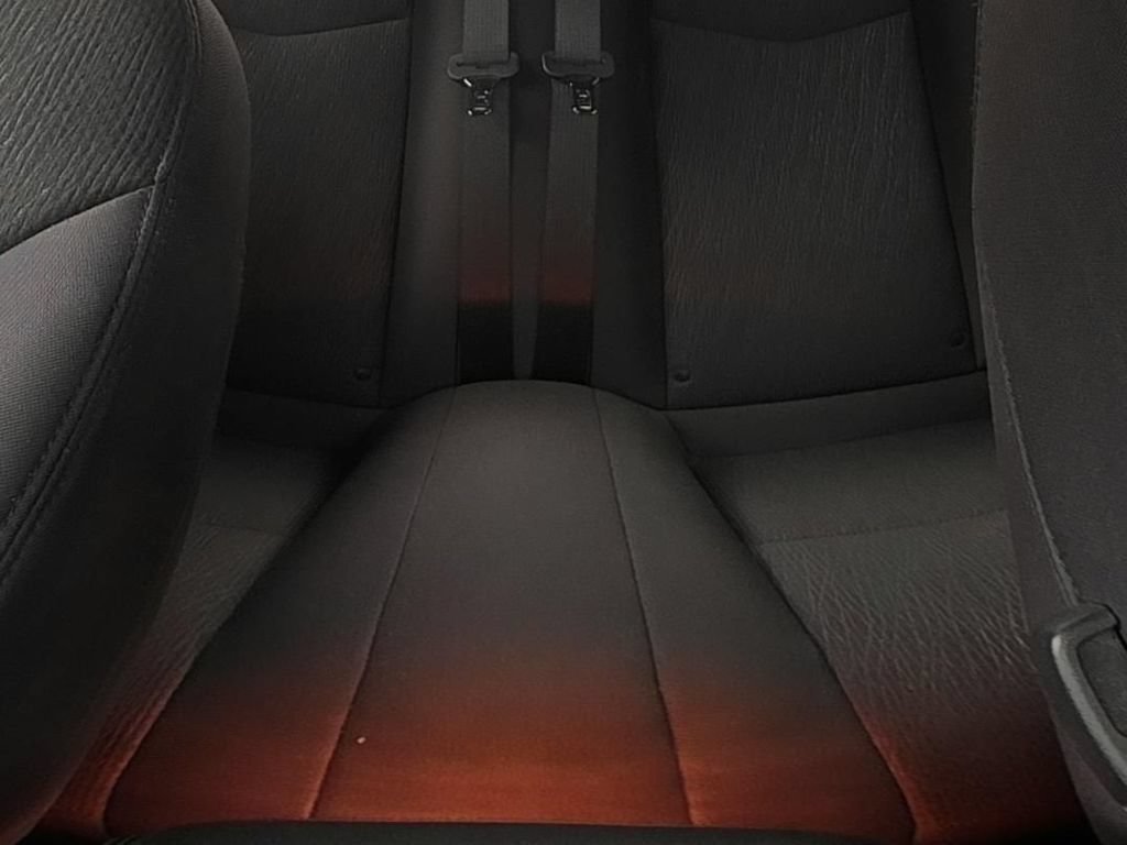 Used 2012 Chrysler 200 Touring FWD image 13