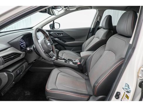 Used 2025 Subaru Crosstrek 2.5i Limited w/ Crosstrek Mirror Package image 17