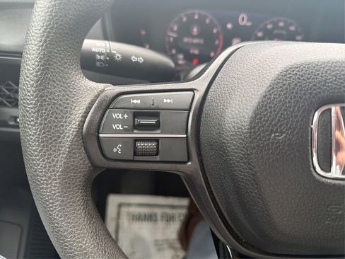 Used 2023 Honda Accord LX image 45