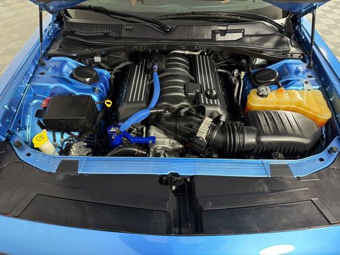 Used 2016 Dodge Challenger R/T Scat Pack w/ Leather Interior Group image 26