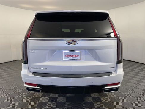 Used 2024 Cadillac Escalade Premium Luxury w/ LPO, Floor Liner Package image 15