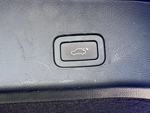 Used 2013 Land Rover Range Rover Sport HSE LUX image 43