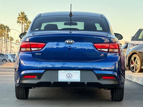 Used 2018 Kia Rio S image 5