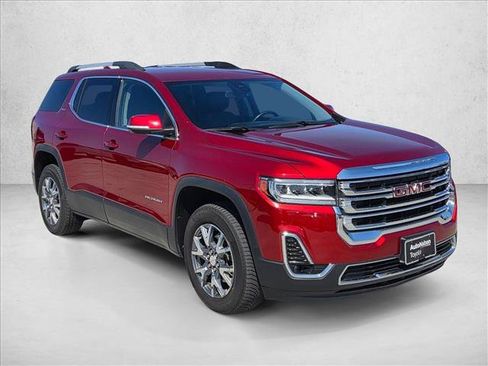 Used 2023 GMC Acadia SLT FWD image 3