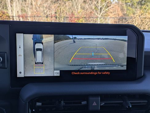 Used 2024 Toyota Land Cruiser image 13