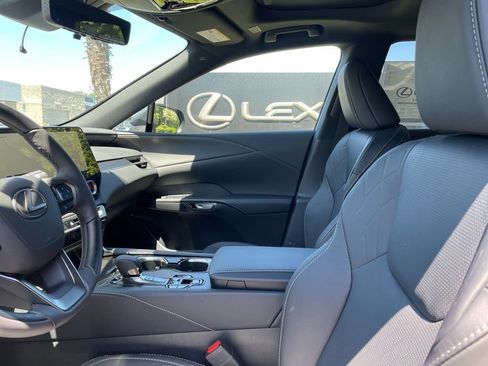 New 2026 Lexus RX 350 Premium Plus AWD/4WD image 4