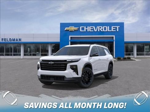 New 2026 Chevrolet Traverse LT w/ Midnight/Sport Edition FWD image 8