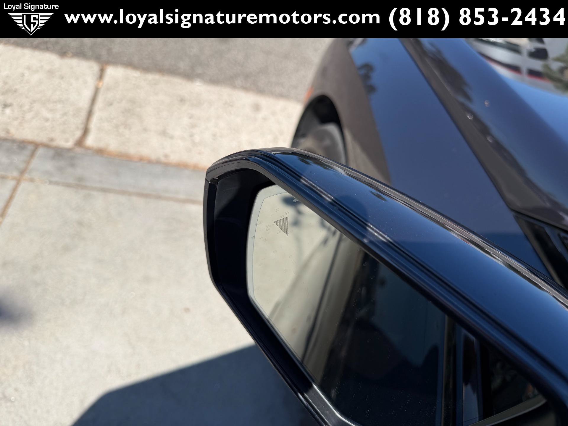 Used 2024 BMW iX xDrive50 w/ Premium Package AWD/4WD image 21