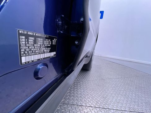 Used 2016 Honda HR-V LX image 41