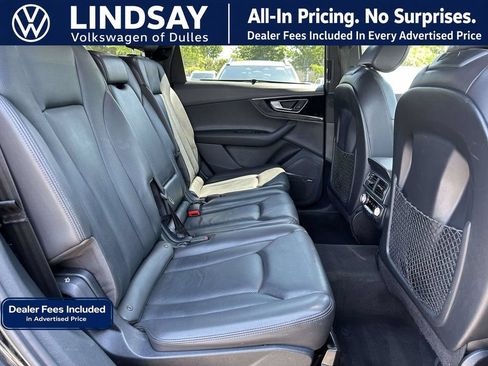 Used 2018 Audi Q7 3.0T Prestige w/ Prestige Package AWD/4WD image 13