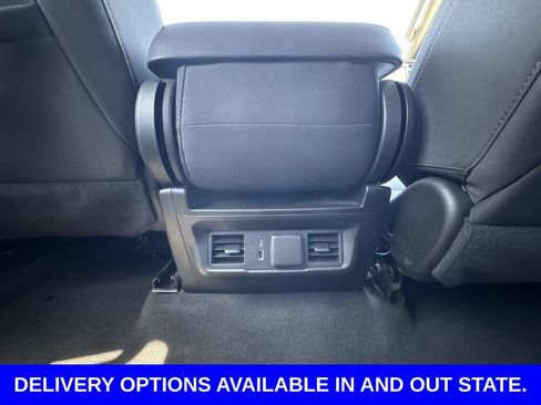 Used 2023 Chevrolet Silverado 1500 LT AWD/4WD image 21