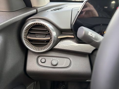 New 2026 Chevrolet Trax ACTIV w/ Driver Confidence Package image 14