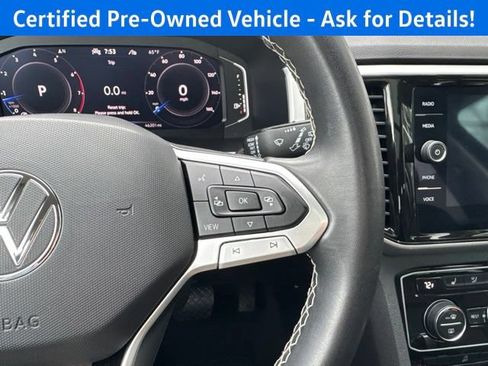 Certified 2023 Volkswagen Atlas SE w/ Panoramic Sunroof Package AWD/4WD image 19
