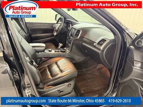 Used 2018 Jeep Grand Cherokee Limited AWD/4WD image 39