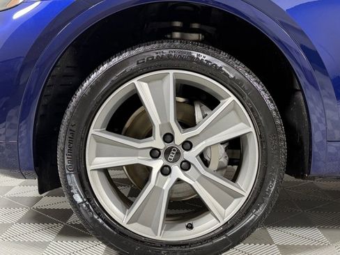 Certified 2025 Audi Q5 2.0T Premium image 9