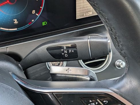 Used 2022 Mercedes-Benz E 350 Sedan image 12