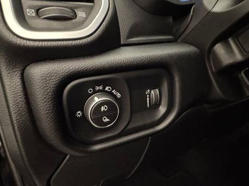 Used 2024 RAM 2500 Big Horn image 6