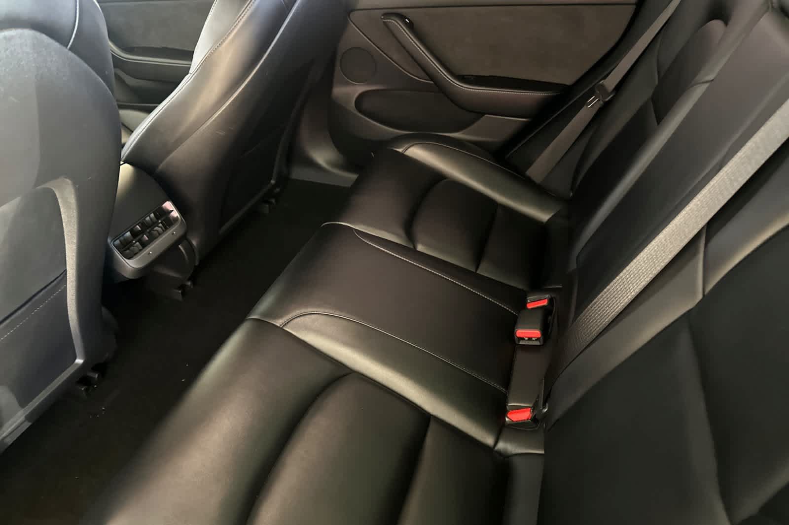 Used 2022 Tesla Model 3 Performance AWD/4WD image 4