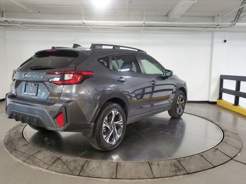 Used 2024 Subaru Crosstrek 2.0i Premium AWD/4WD image 8