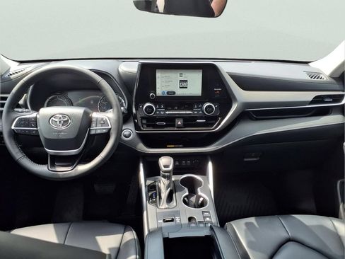 Used 2026 Toyota Highlander XLE AWD/4WD image 27