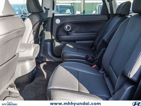 New 2026 Hyundai Palisade Limited FWD image 24