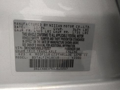 Used 2025 Nissan Versa SV w/ Trunk Package FWD image 33