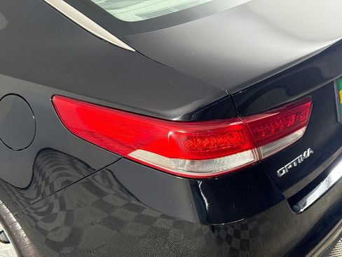 Used 2016 Kia Optima EX w/ Premium Package image 36