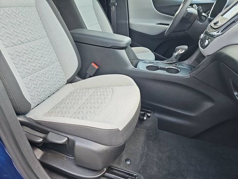 Certified 2023 Chevrolet Equinox LS w/ LS Convenience Package FWD image 13